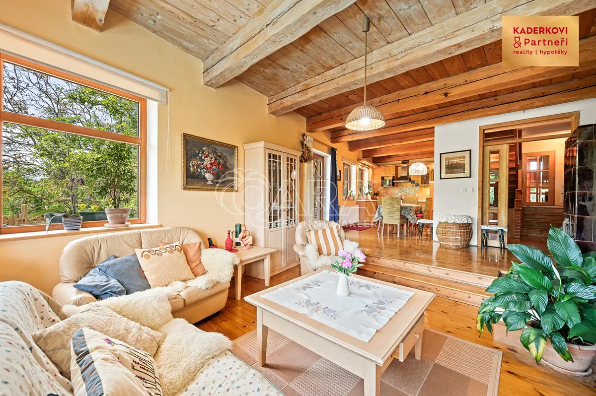 Prodej chalupy 178 m², pozemek 892 m²